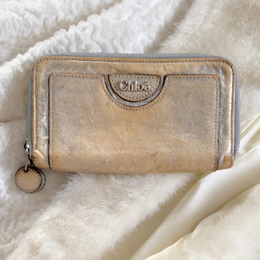 Chloé leather bohemian boho chic long zip around wallet tan metallic silver